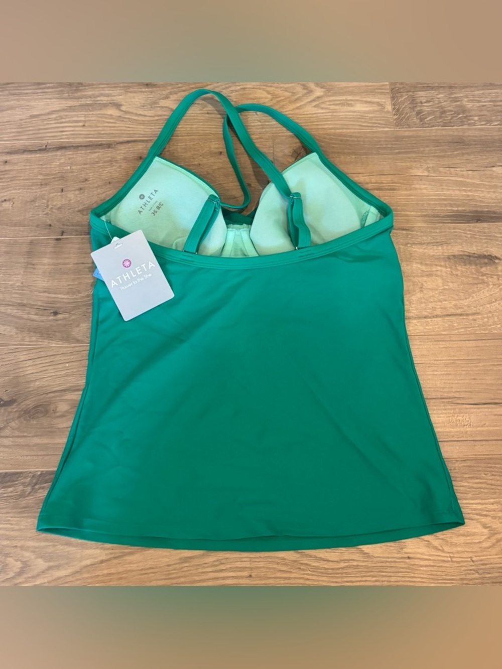 Athleta Twister Tankini Top Green – Underwire Support (NWT) size 36B/C - Picture 2 of 5